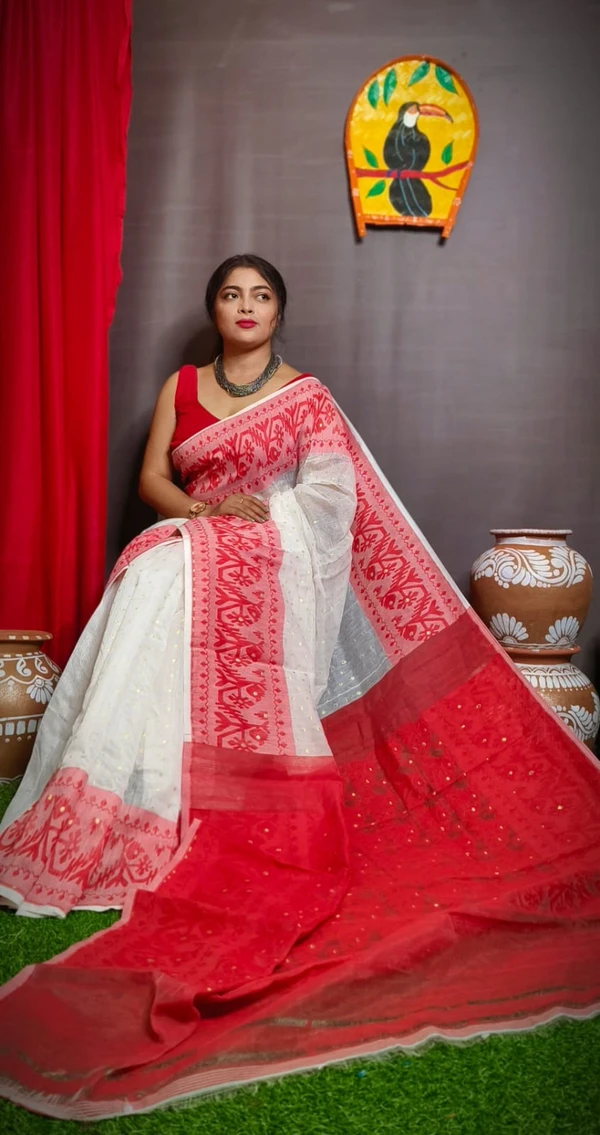 Handloom Traditional Woven Soft Jamdani - Red & White