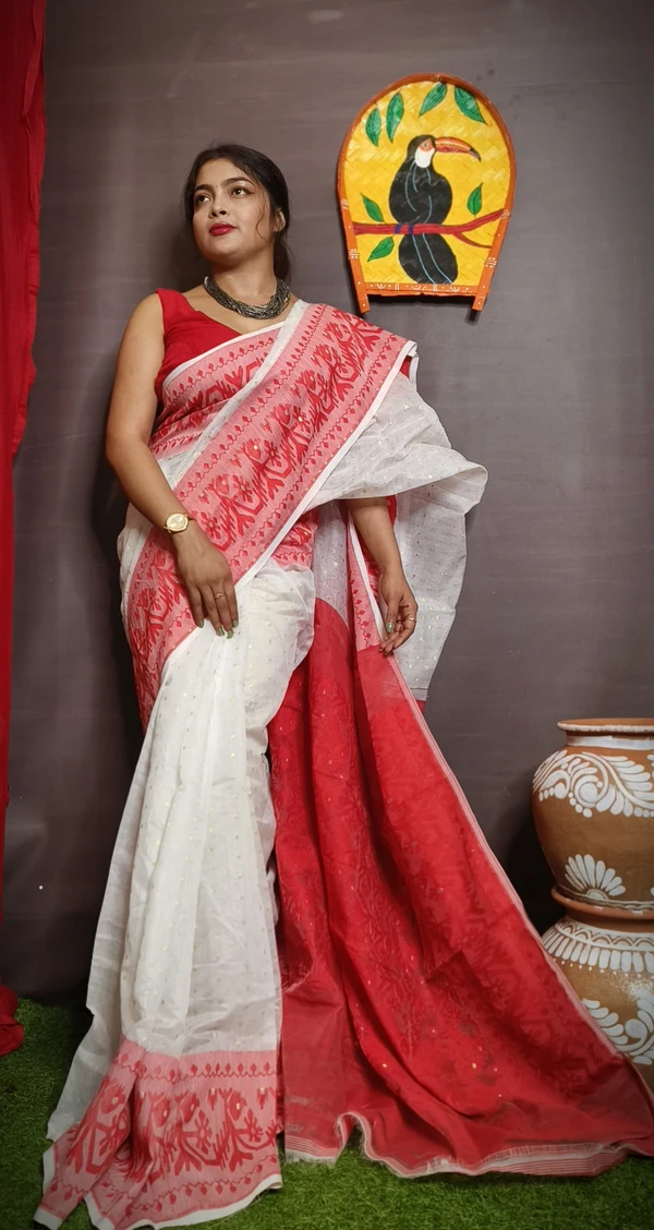 Handloom Traditional Woven Soft Jamdani - Red & White