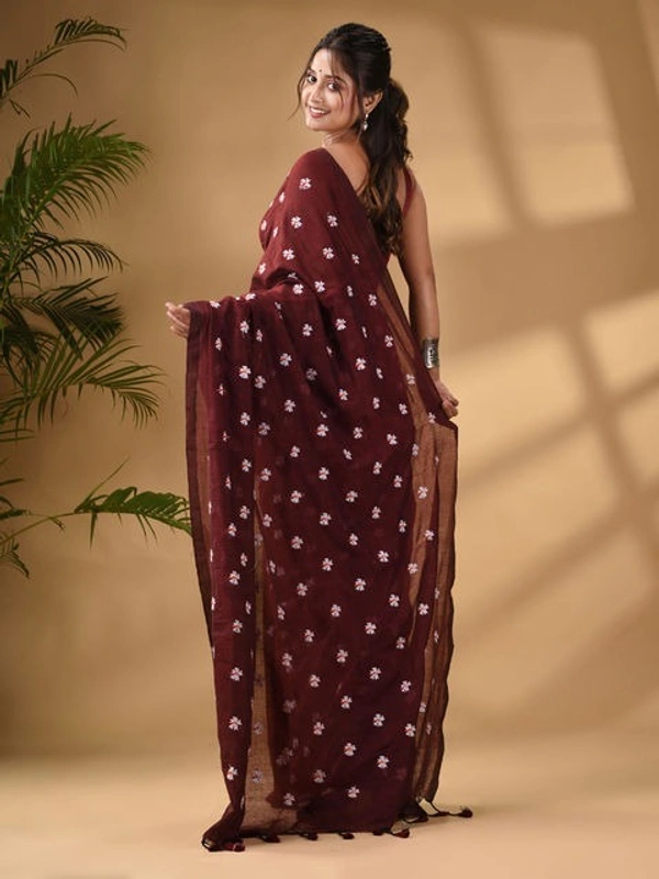 Handloom Floral Embroidered Cotton Saree - Brown