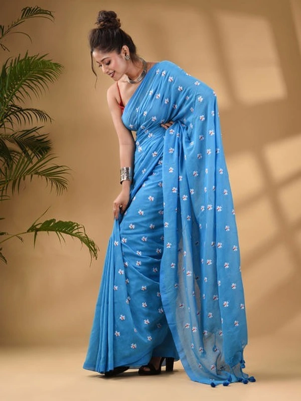 Handloom Floral Embroidered Cotton Saree - Seagull