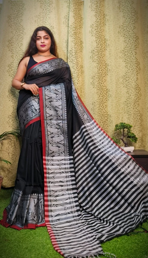 Nilima Handloom Copper Zari Work Border Saree - Black