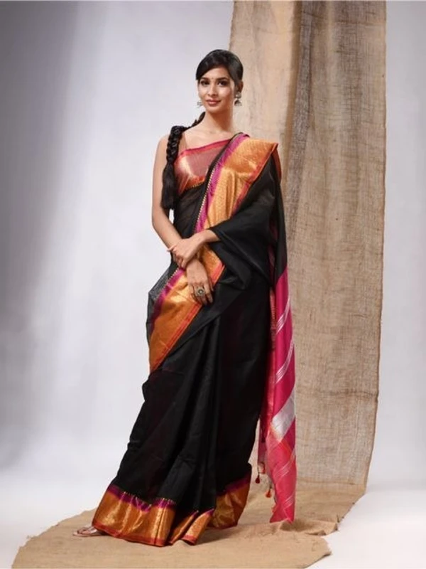 Nilima Handloom Maheswari Work Zari Woven Saree - Black