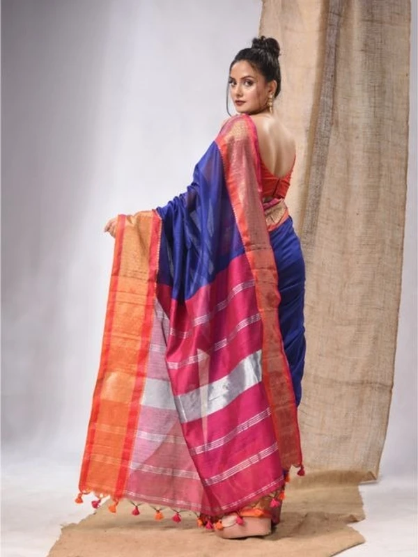 Nilima Handloom Maheswari Work Zari Woven Saree - Blue