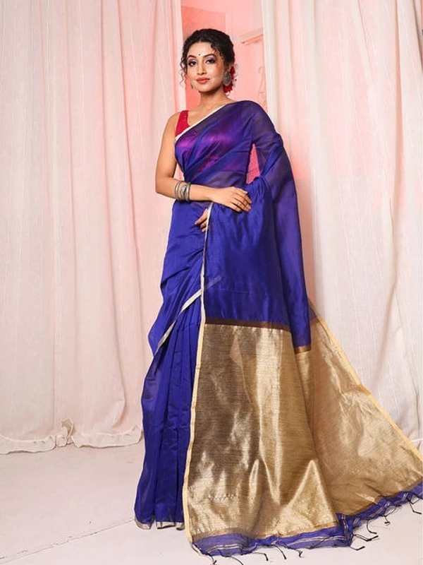 Nilima Handloom Silver Zari Slab Pallu Saree - Navy Blue