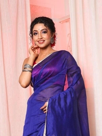 Nilima Handloom Silver Zari Slab Pallu Saree - Navy Blue