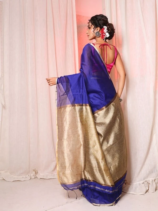 Nilima Handloom Silver Zari Slab Pallu Saree - Navy Blue