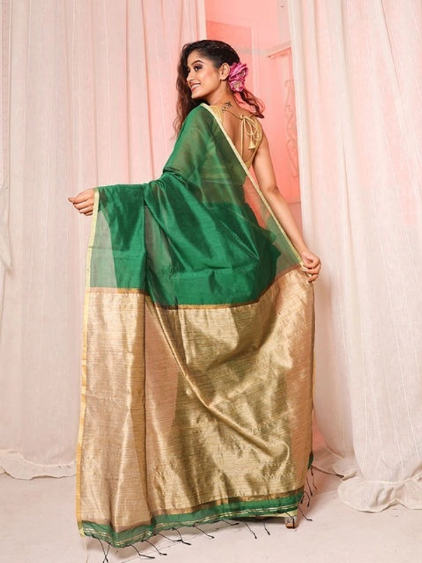 Nilima Handloom Silver Zari Slab Pallu Saree - Japanese Laurel