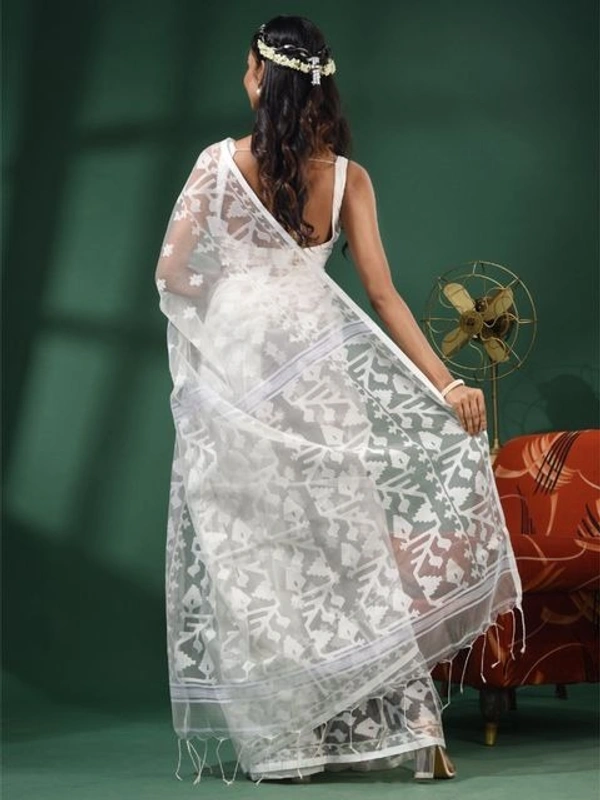 Handloom Woven Resham Soft Dhakai Jamdani - White, Cotton Resham