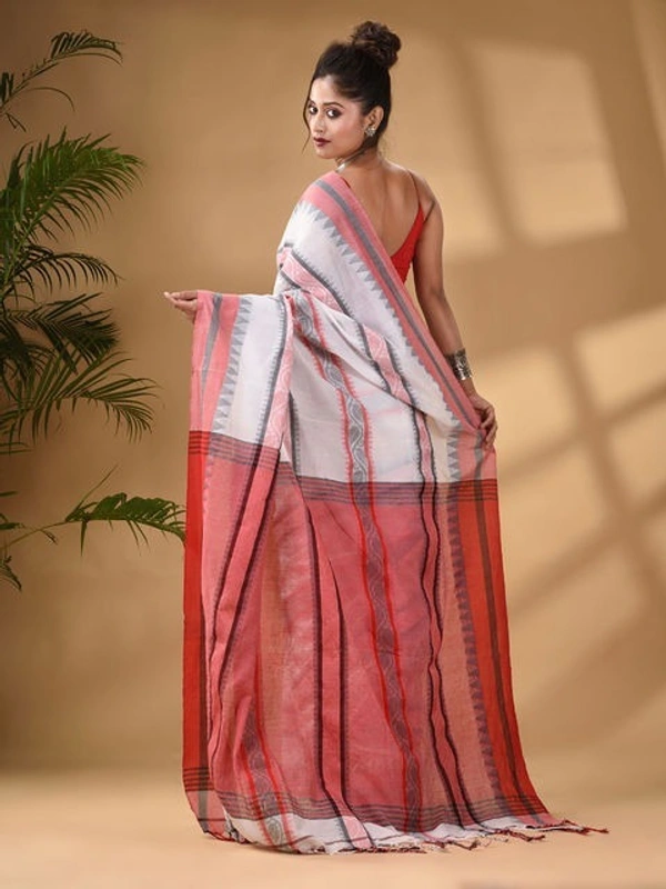 Dhanekhali Handloom Woven Cotton Saree - White