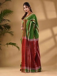 Traditional Woven Temple Border Saree - Japanese Laurel