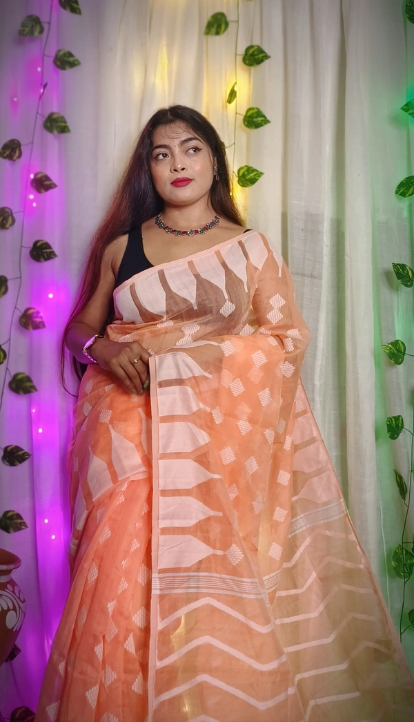 Handloom Temple Border Soft Jamdani - Peach