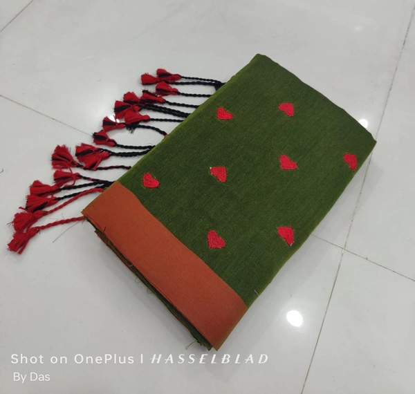 Handloom Love Motive Embroidered Saree - Cyprus