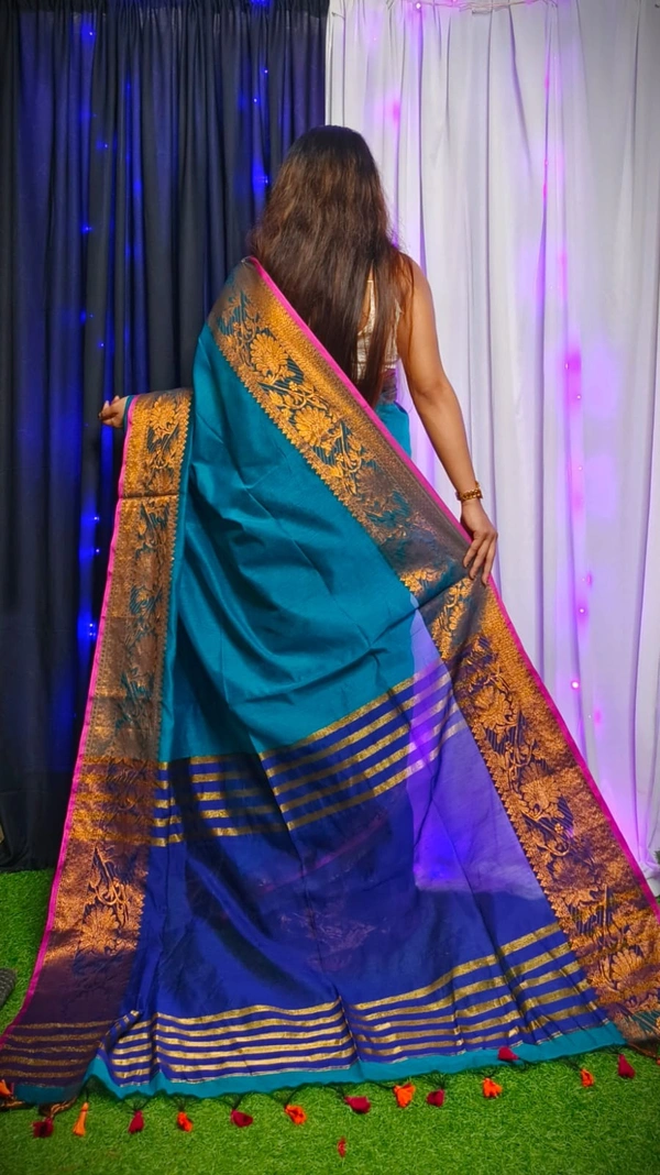 Raja Handloom Copper Zari Woven Border Saree - Genoa