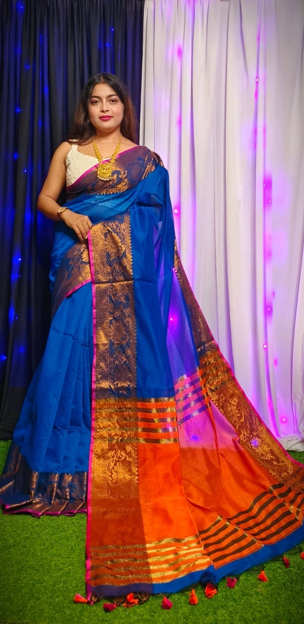 Raja Handloom Copper Zari Woven Border Saree - Blue
