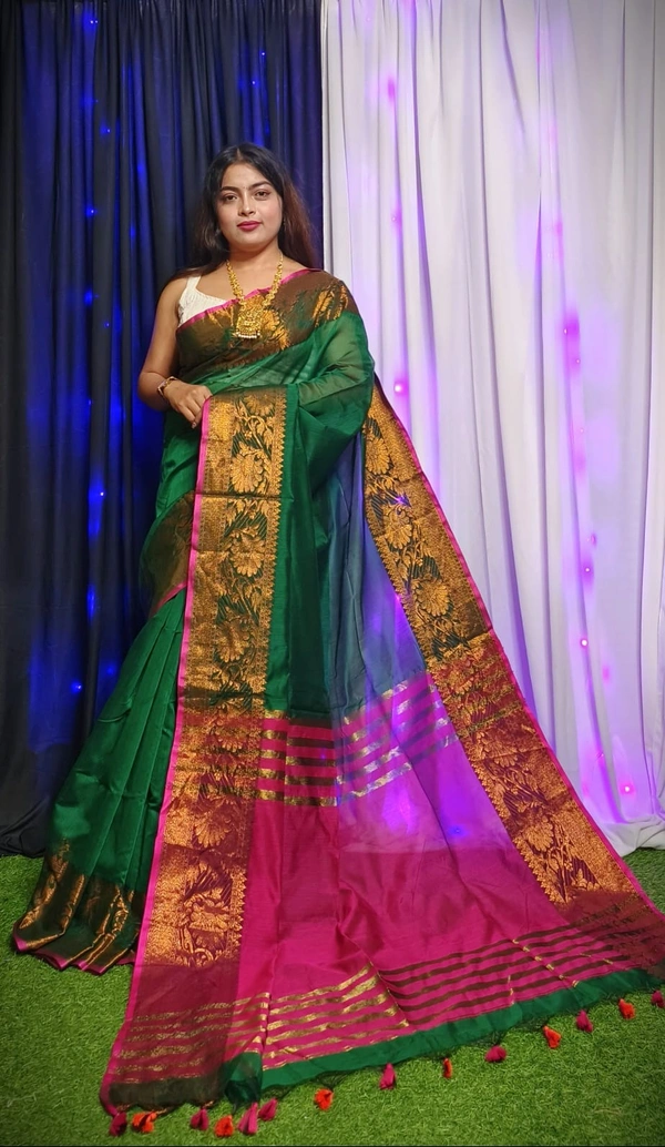 Raja Handloom Copper Zari Woven Border Saree - Japanese Laurel