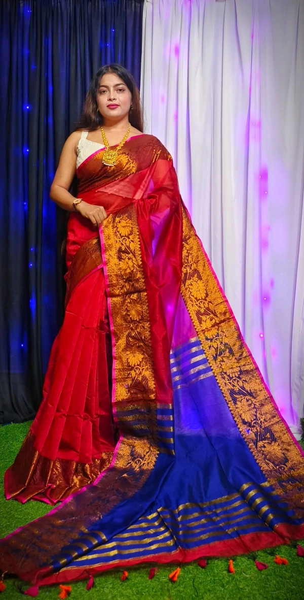 Raja Handloom Copper Zari Woven Border Saree - Red