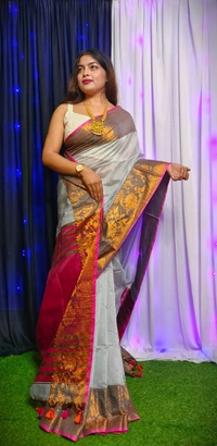 Raja Handloom Copper Zari Woven Border Saree - Silver