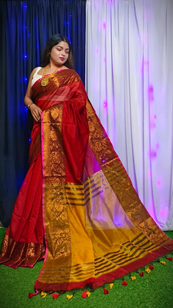 Raja Handloom Copper Zari Woven Border Saree - Maroon