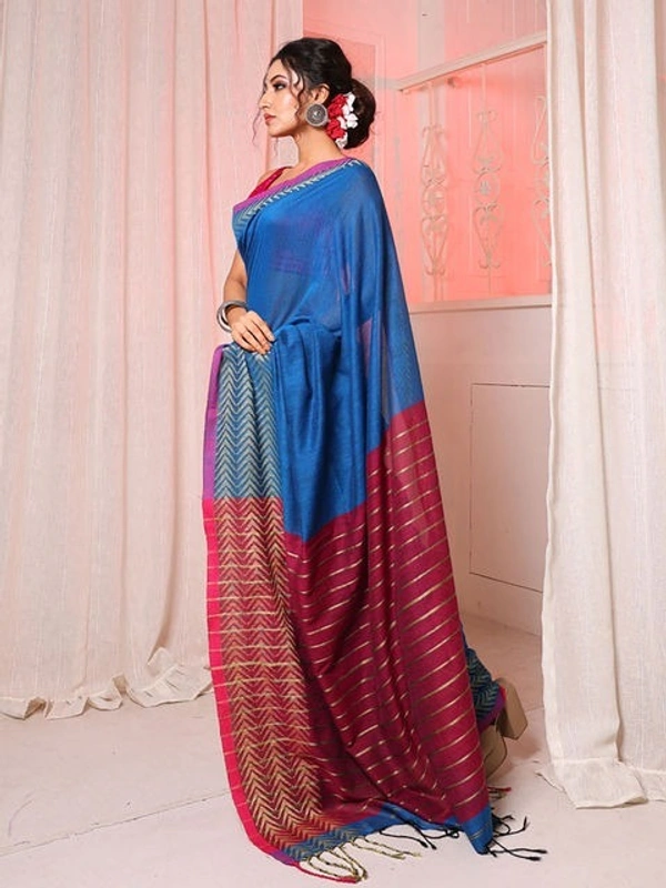 Handloom Silver Zigzag Border Saree - Blue