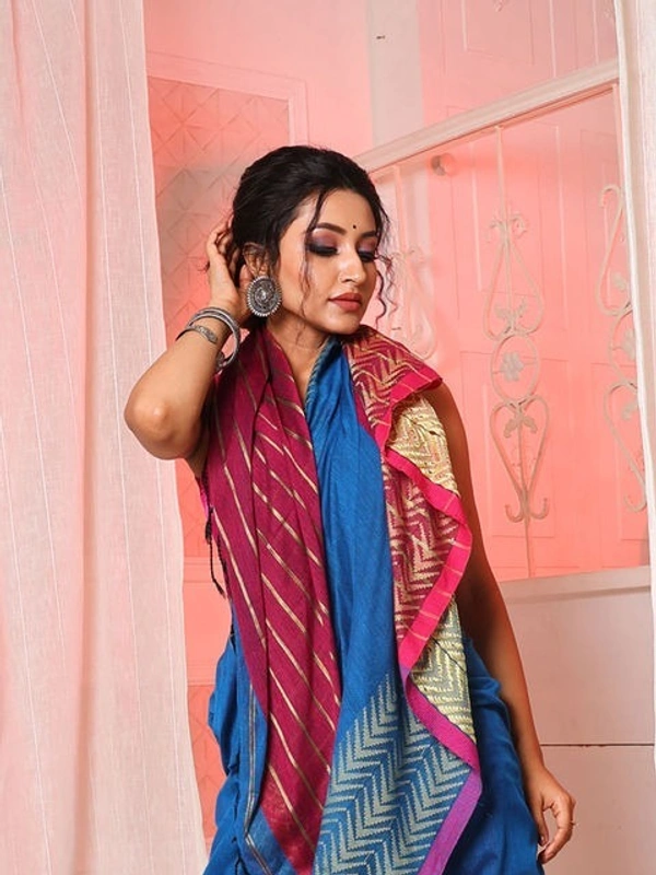 Handloom Silver Zigzag Border Saree - Blue