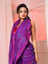 Handloom Chain Embroidered Cotton Saree - Magenta / Fuchsia