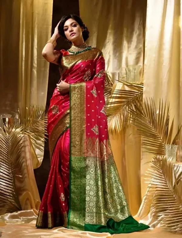 Two Tone Jacquard Tanchui Banarashi Silk Saree - Guardsman Red