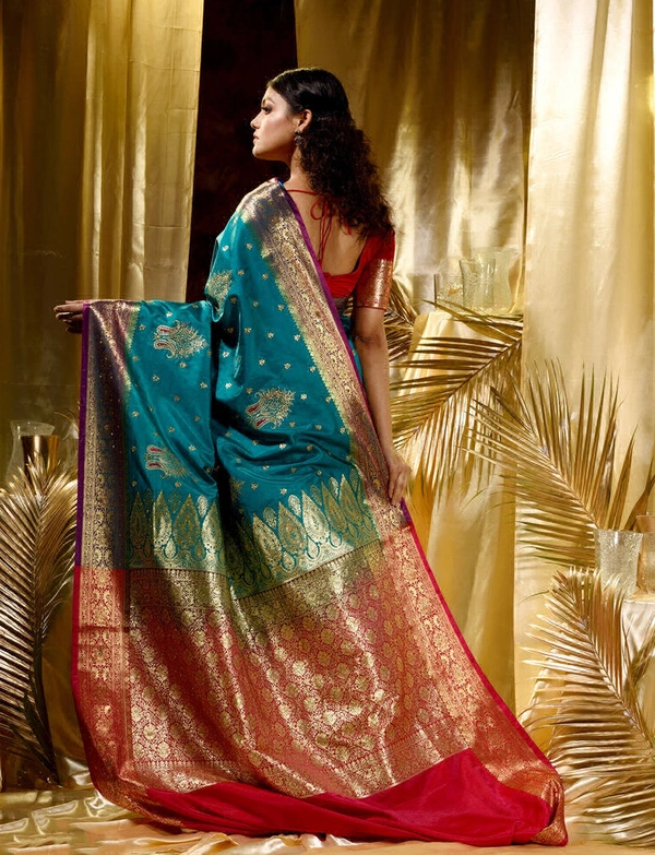 Two Tone Jacquard Tanchui Banarashi Silk Saree - Pine Green