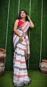 Dhaniakhali Handloom Cotton Saree - White