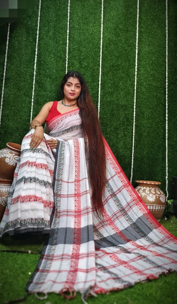 Dhaniakhali Handloom Cotton Saree - White