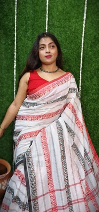 Dhaniakhali Handloom Cotton Saree - White