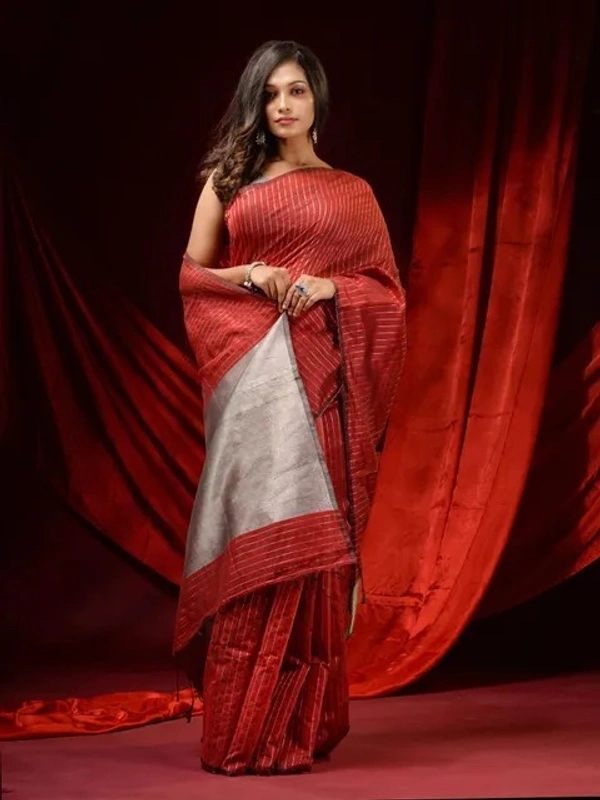 Handloom Zari Strip Gichha Pallu Saree - Red, Cotton