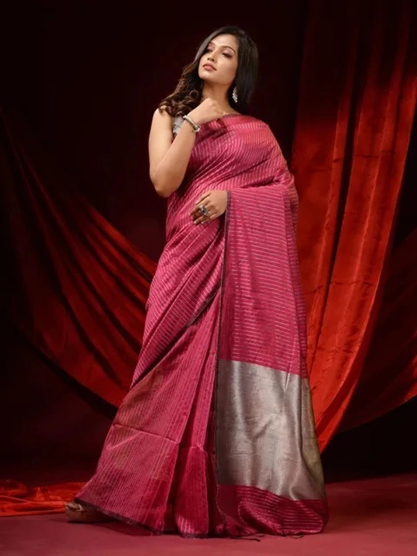 Handloom Zari Strip Gichha Pallu Saree - Cranberry, Cotton