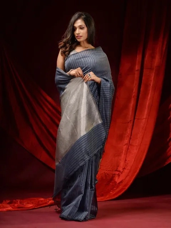 Handloom Zari Strip Gichha Pallu Saree - Gray, Cotton