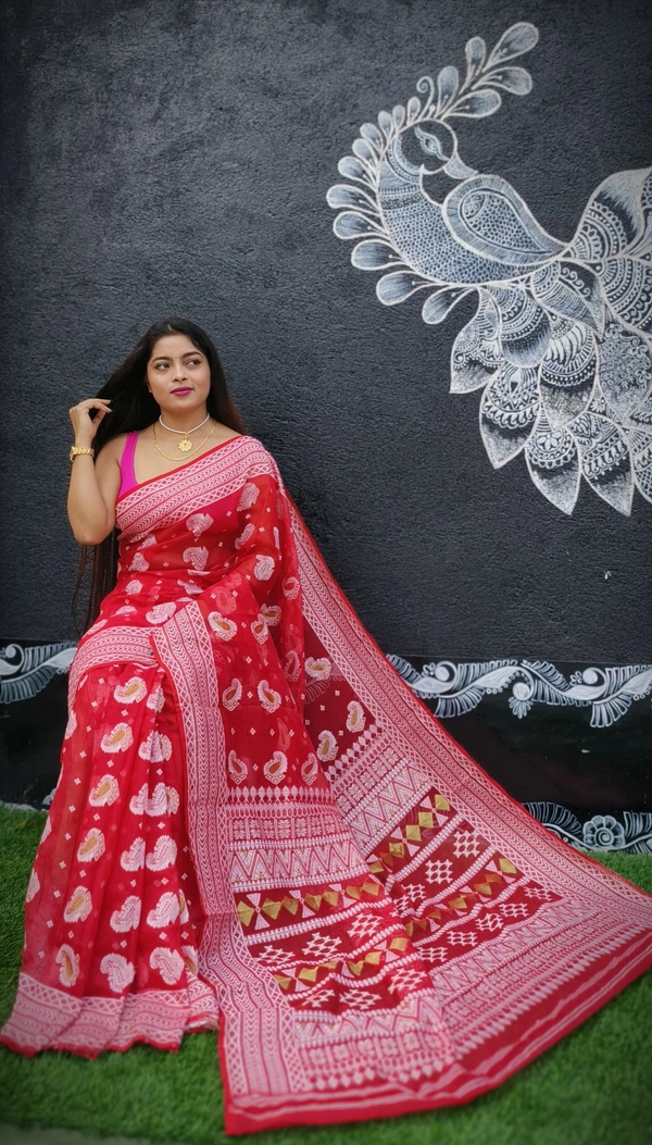 Handloom Traditional Woven Soft Jamdani - Red