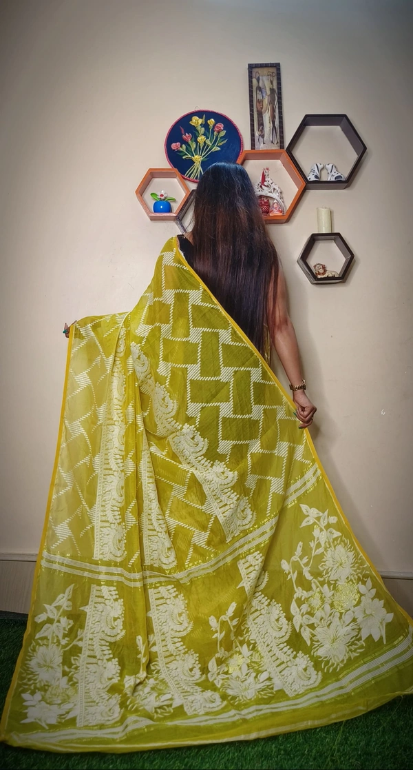 Handloom Traditional Woven Soft Jamdani - Lime Green