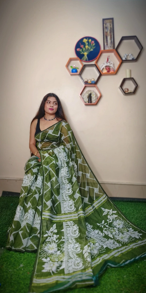 Handloom Traditional Woven Soft Jamdani - Olive