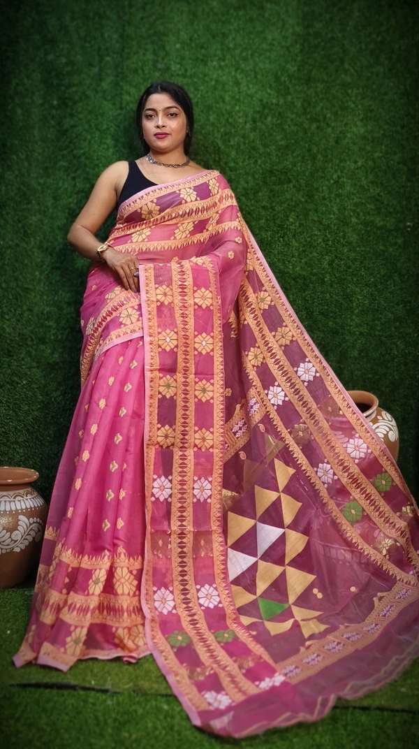 Handloom Traditional Woven Soft Jamdani - Pink