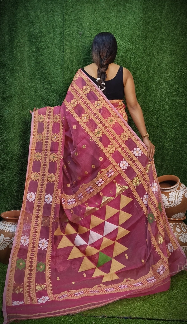 Handloom Traditional Woven Soft Jamdani - Pink