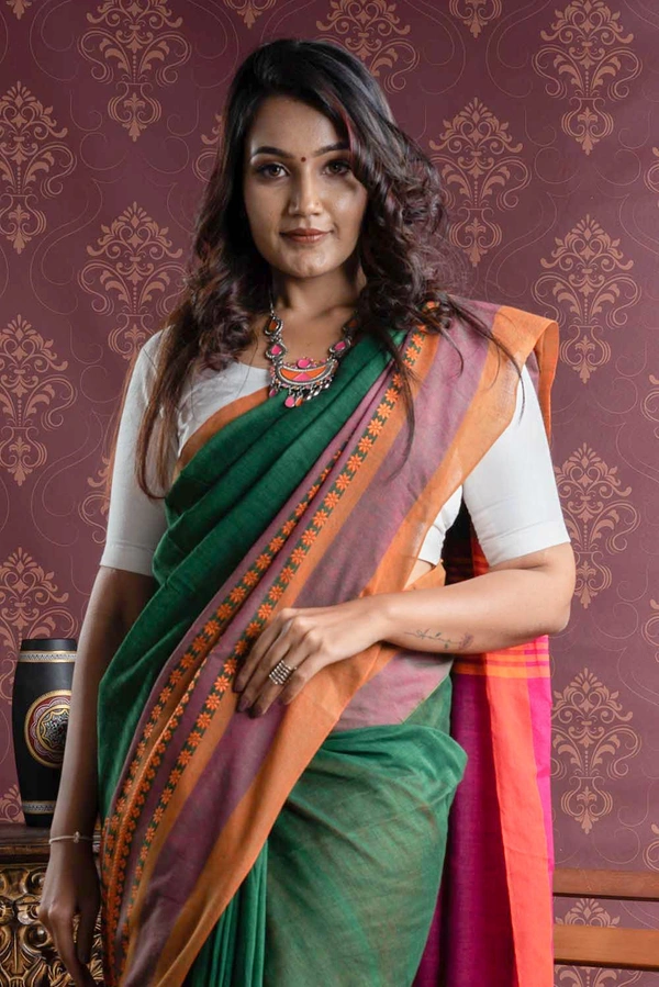 Handloom Begampuri Work Cotton Saree - Japanese Laurel, Cotton (CK)