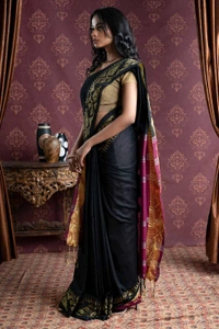 Handloom Jamdani Woven Cotton Zari Pallu Saree - Black, Cotton