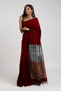Handloom Solid Color 2D Pallu Saree - Maroon