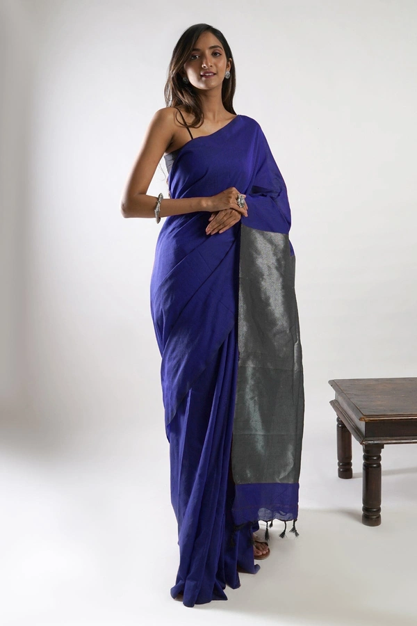 Handloom Solid Color 2D Pallu Saree - Blue