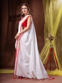 Handloom Heart Weaved Solid Border Saree - White