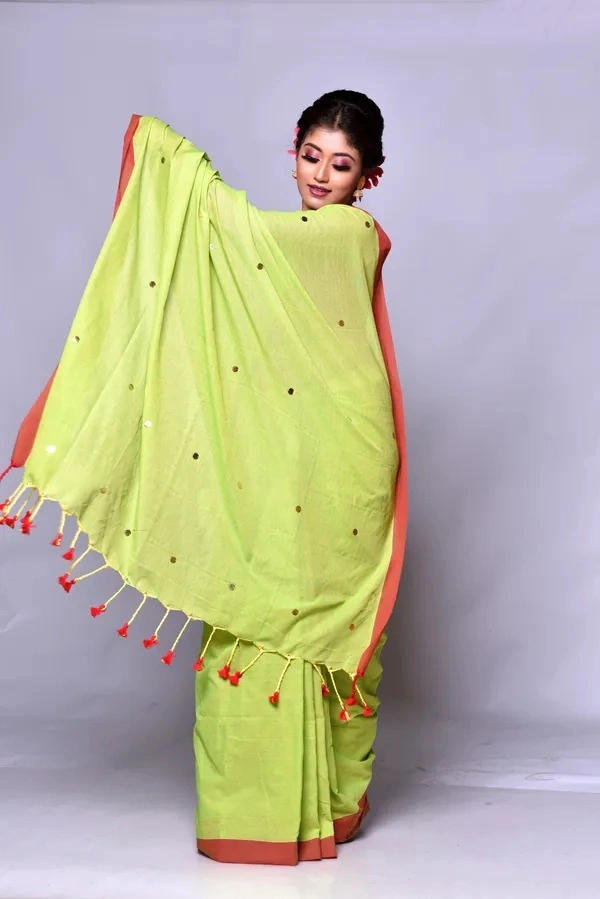 Gini Sequence Woven Mul Cotton Saree - Green