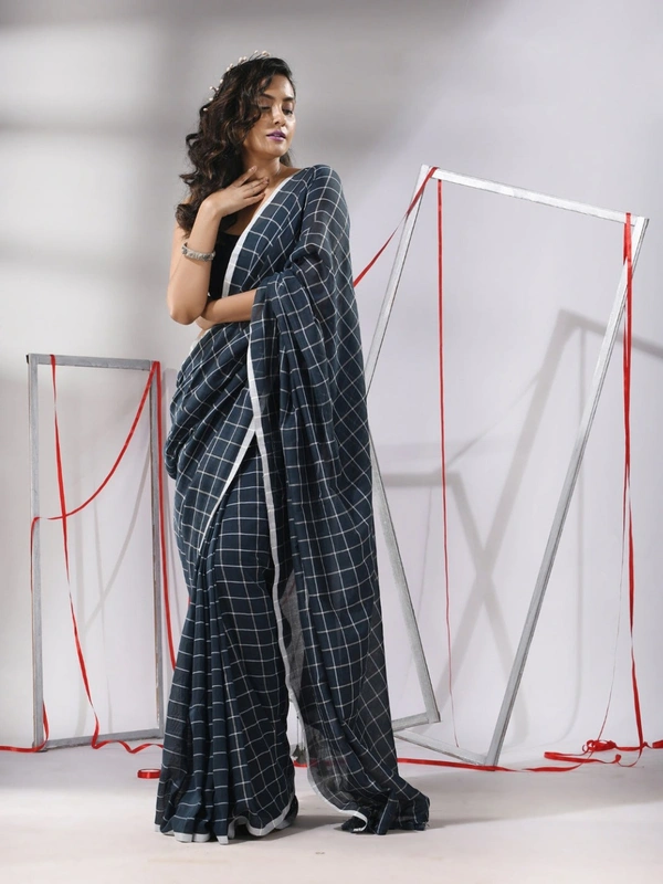 Handloom Cotton Checks Saree - Gray