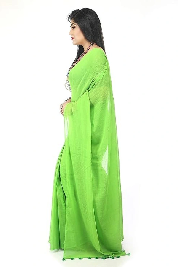 Handloom Solid Color Pompom Saree - Green
