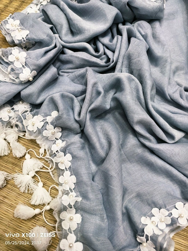 Floral Lace Border Mul Cotton Saree  - Silver