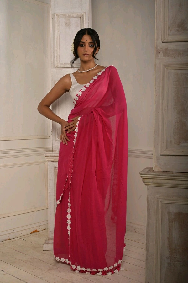 Floral Lace Border Mul Cotton Saree  - Stiletto