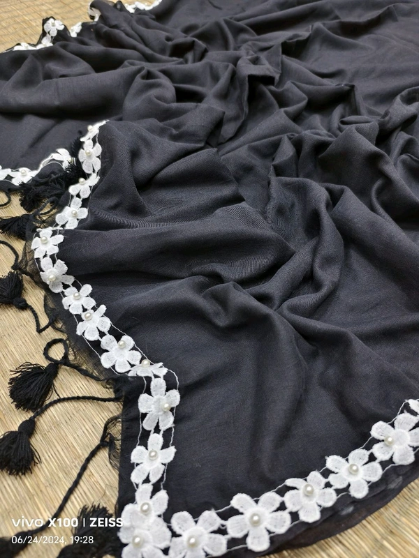 Floral Lace Border Mul Cotton Saree  - Black