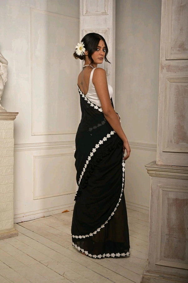 Floral Lace Border Mul Cotton Saree  - Black